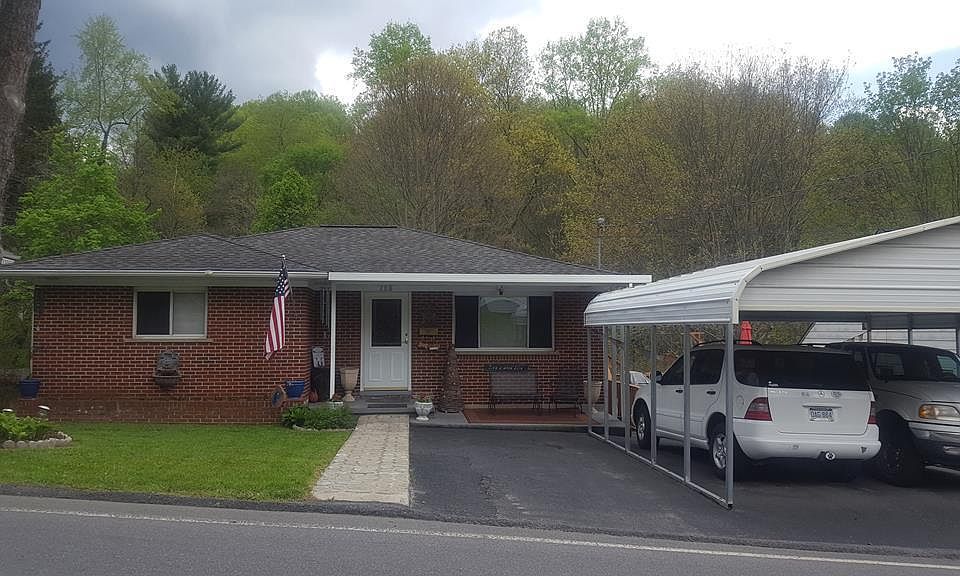 1st image of 208 Ewart Ave