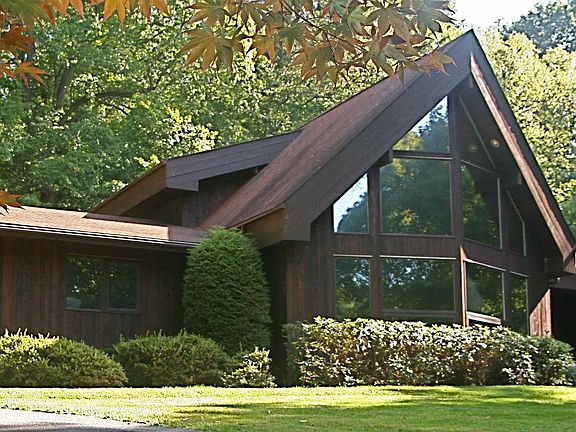 majestic curb appeal