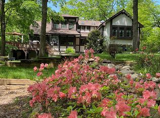 21 Mountainside Dr, Wayne, NJ