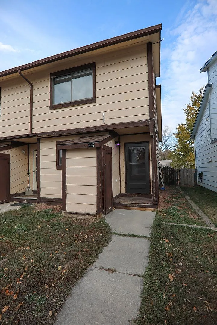 Building Photo - 255 Canby St #257