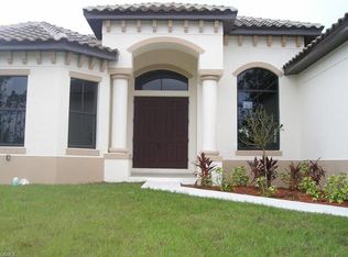 2970 4th Ave NE, Naples, FL 34120