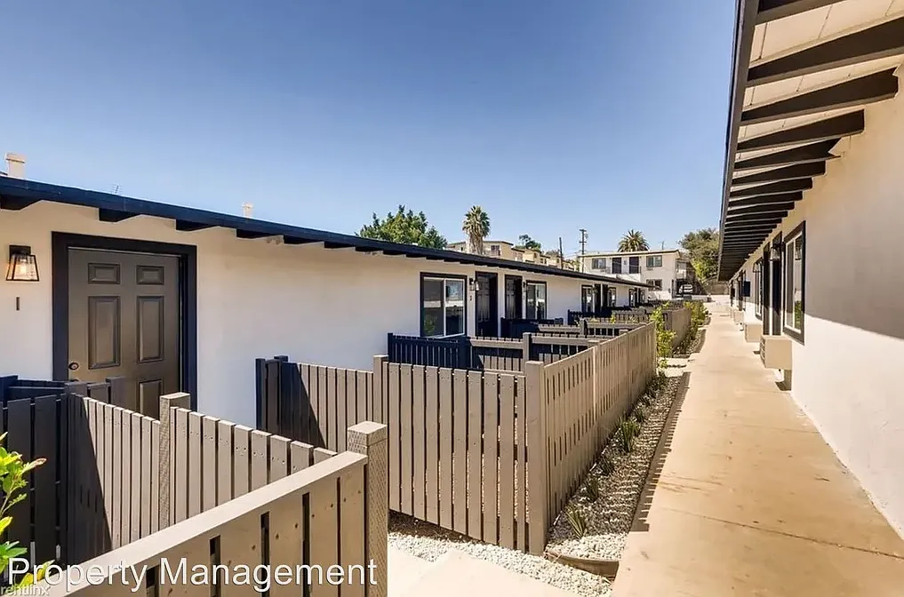3337 Drew St — Photo 3