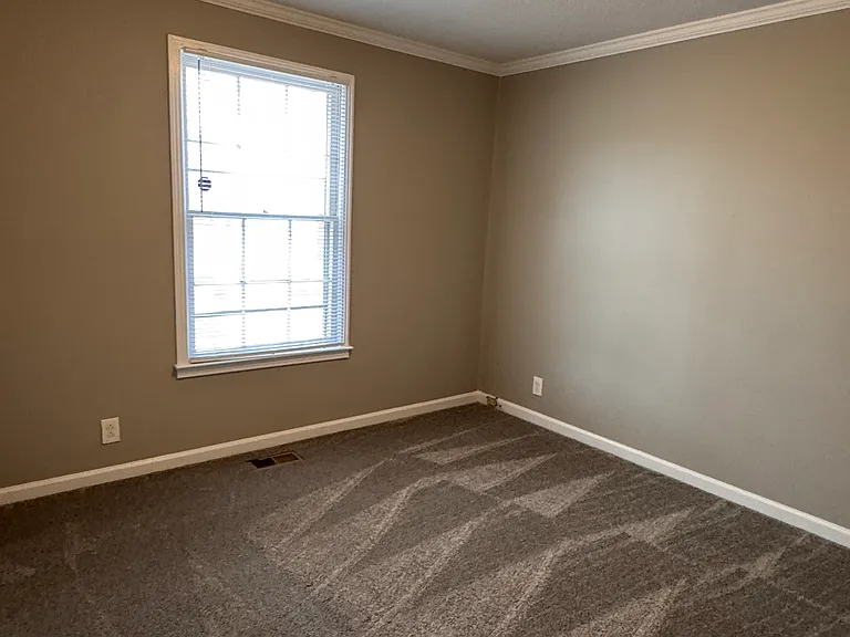 104 Bennett Dr — Photo 14