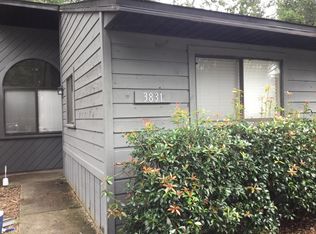 3831 SW 28th Ter, Gainesville, FL 32608