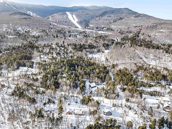 5th image of 98 Lockwood Brook Road