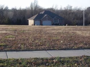 3888 Rose Ave #L28, Springfield, MO 65803