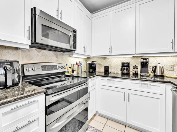 885 Seascape Dr Unit 313, Miramar Beach, FL 32550