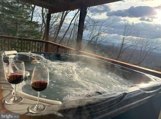 2702 Supinlick Ridge Rd, Mount Jackson, VA 22842