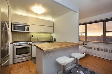 Rented by Nest Seekers International