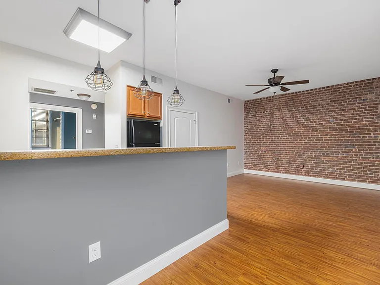 116 Tipton St #214 — Photo 9
