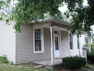 1st image of 326 E St N