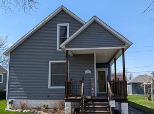 1204 Stanton St, Bay City, MI 48708