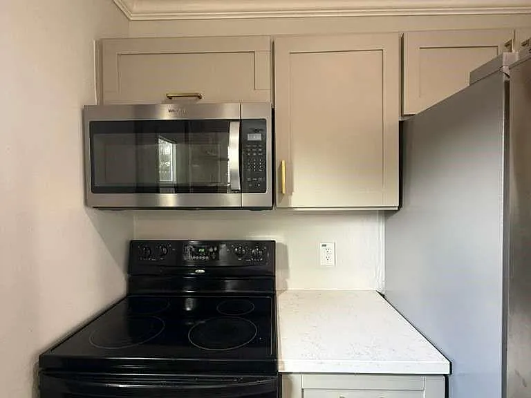 9623 Elmview Pl #1 — Photo 10