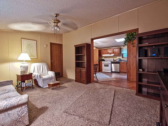 4th image of 30102 Oriole St