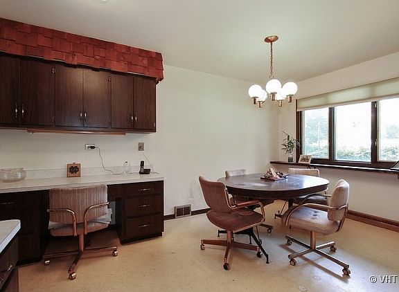 4th image of 8108 W 127th St