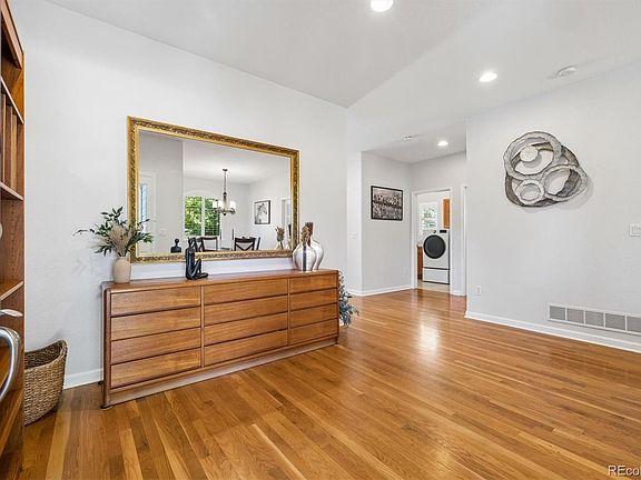 2nd image of 902 S Leyden Street