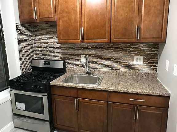 2nd image of 596 Marcy Ave #2