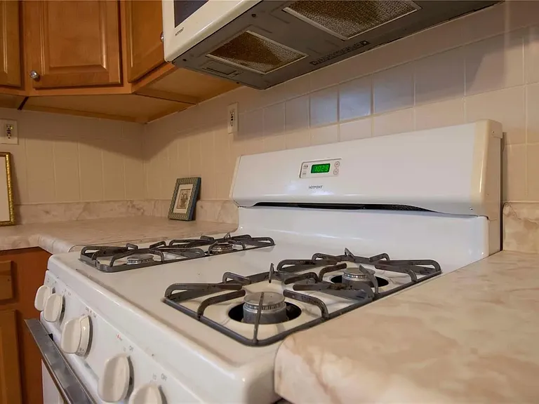 7211 Amherst Ave #1 — Photo 12