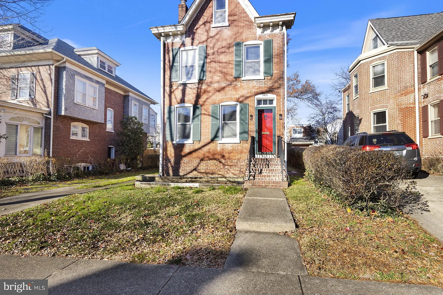 1415 Hamilton St photo 1