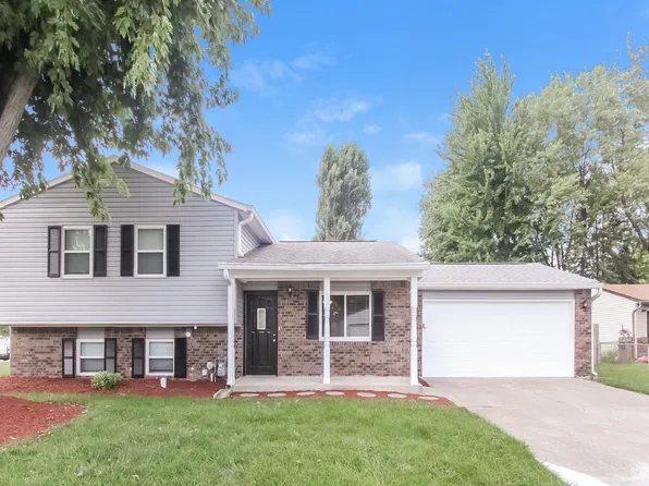 6820 Inverness Way, Indianapolis, IN 46237