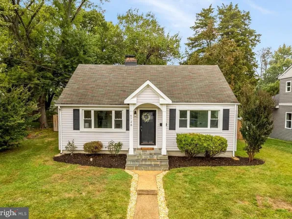 6728 Barrett Rd, Falls Church, VA 22042