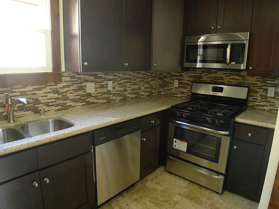 1st image of 469 19th St