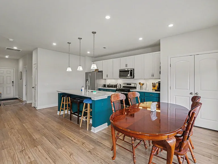 139 Millbrook Dr — Photo 7