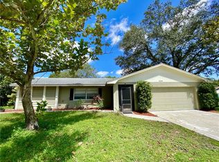 2284 Republic Dr, Dunedin, FL 34698