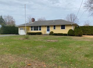 6 Highland Cir, Hadley, MA 01035