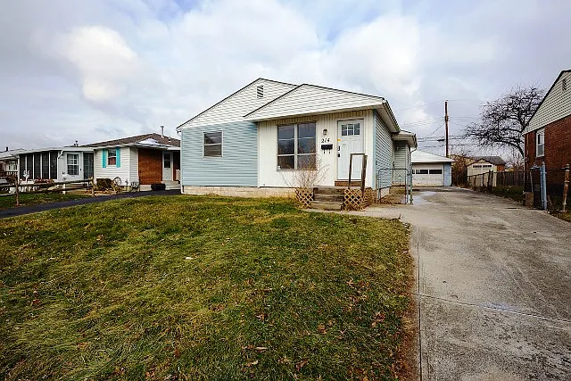 Property photo 3