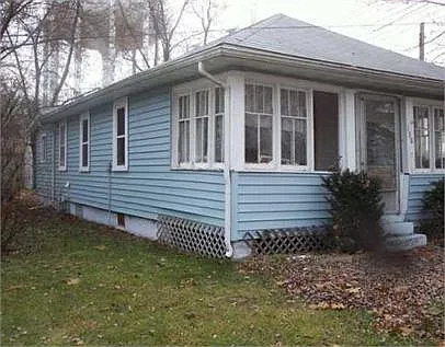 138 Oakland--HS - 1 — Photo 1