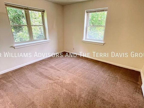 4th image of 994 Cleveland Ave APT 4