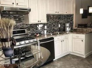 2431 Pickwick Dr, Henderson, NV 89014