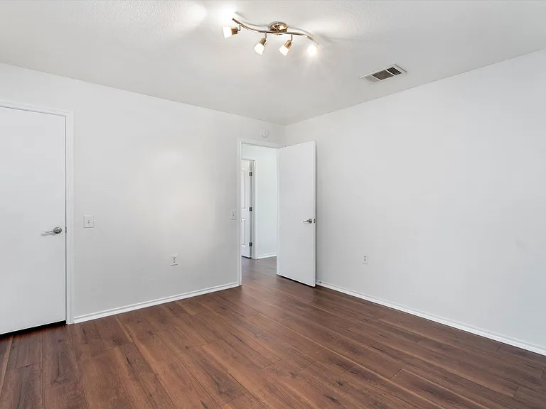 3516 Sand Dunes Ave — Photo 28