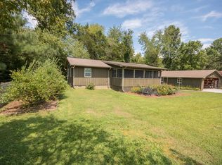 373 Cullasaja Cir, Franklin, NC 28734