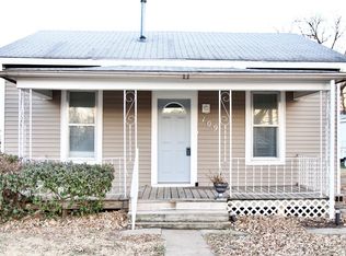 109 3rd St, Smolan, KS 67456