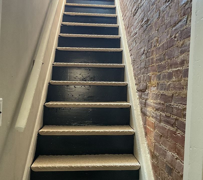 1st image of 910 N 3rd St APT 5