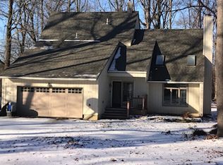 75 Lynn Dr, Andover, NJ 07821