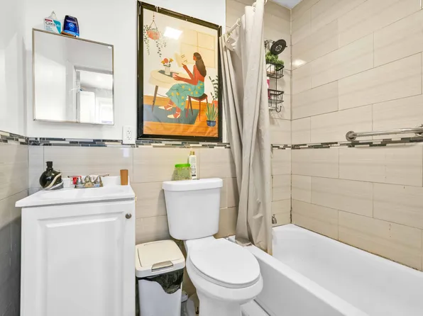 109-55 Lefferts Boulevard image 20 of 21