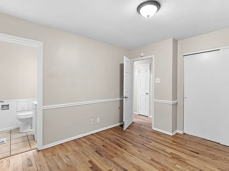 1413 Redman Blvd — Photo 12