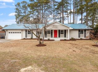 417 Raynor Dr, Fayetteville, NC 28311