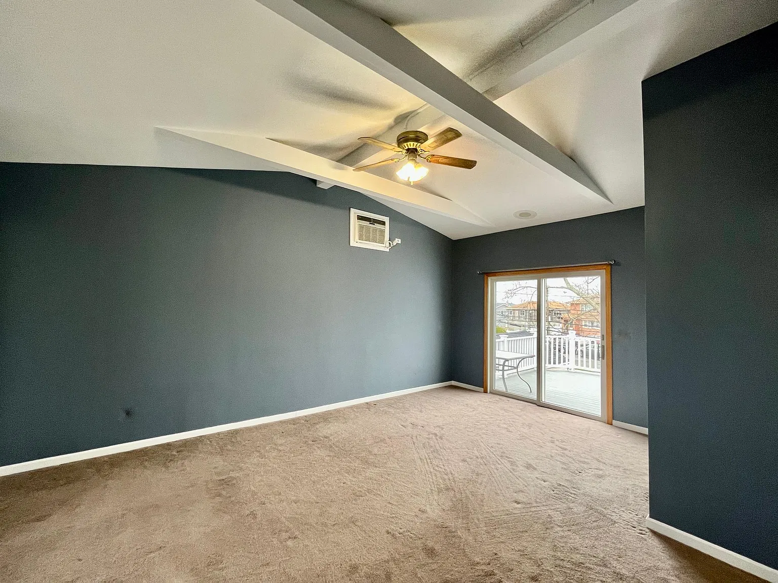 2 bed, 800 sqft, $3,400 — Photo 4