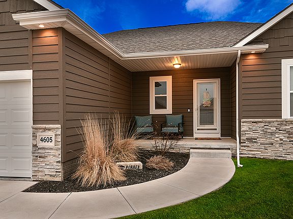 3rd image of 4605 N 206th St