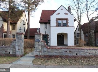 15 Windsor Cir, Springfield, PA 19064