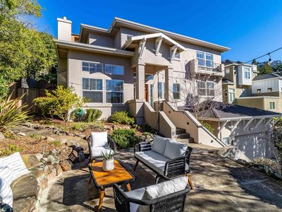 936 Mountain Blvd, Oakland, CA, 94611
