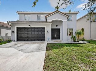118 Cayo Costa Ct, Royal Palm Beach, FL 33411