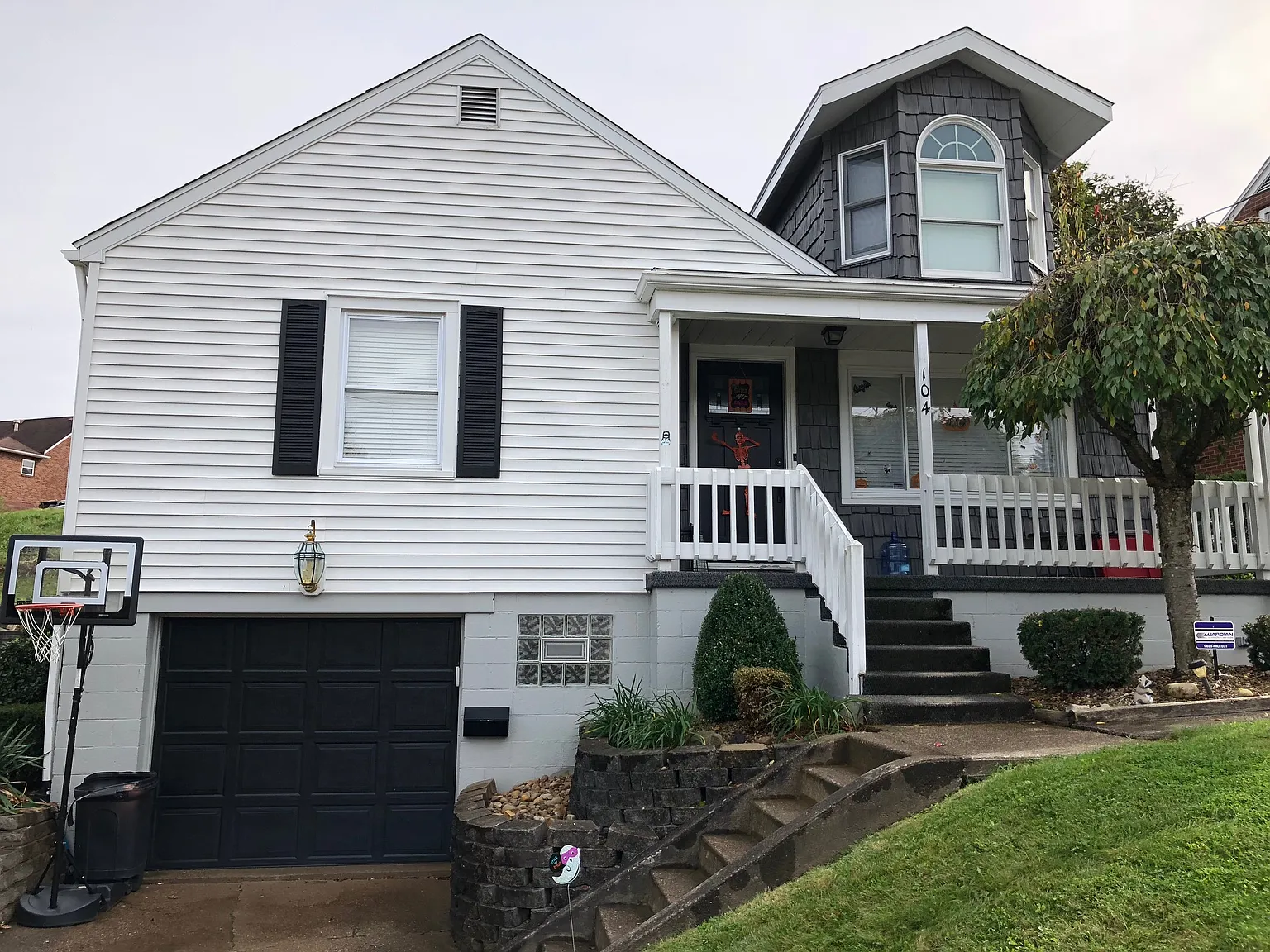 104 Kathleen Way photo 1