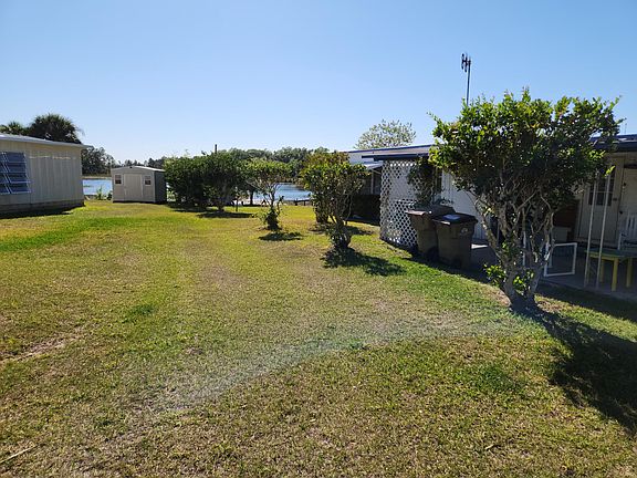 2nd image of 24719 Palmetto Dr