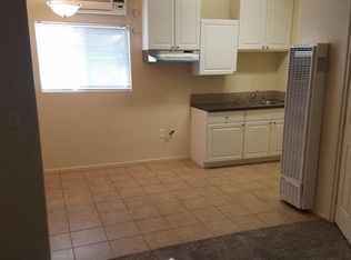 389 S Sheriff Ave #B, San Jacinto, CA 92583