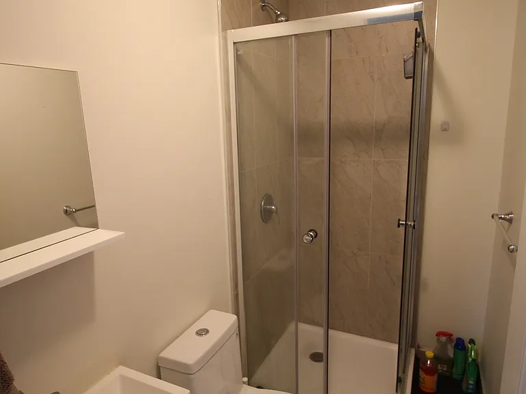 424 Nelson St #2 — Photo 9